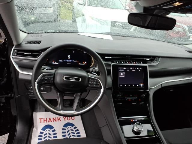 2023 Jeep Grand Cherokee Laredo