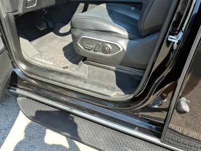 2023 Jeep Wagoneer Base