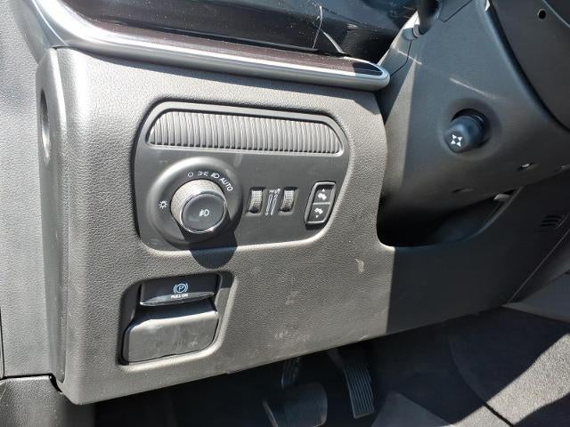 2023 Jeep Wagoneer Base