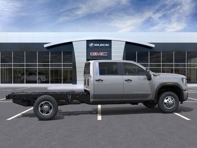 2026 GMC Sierra 3500 HD Chassis Cab Pro