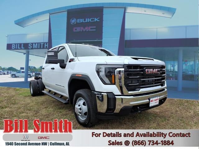 2026 GMC Sierra 3500 HD Chassis Cab Pro