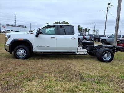 2026 GMC Sierra 3500 HD Chassis Cab Pro