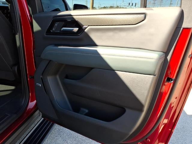 2025 GMC Yukon XL AT4