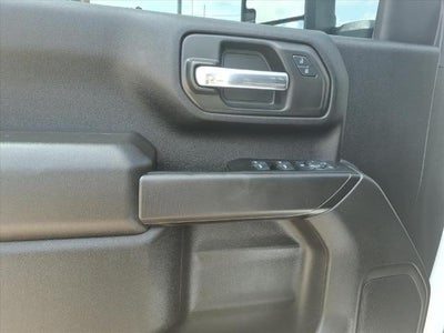 2025 GMC Sierra 2500 HD Pro