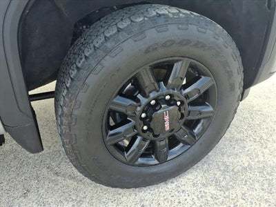 2025 GMC Sierra 2500 HD AT4