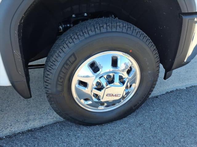 2026 GMC Sierra 3500 HD SLE DRW