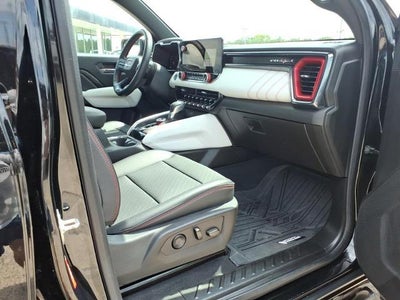 2024 GMC Canyon AT4X