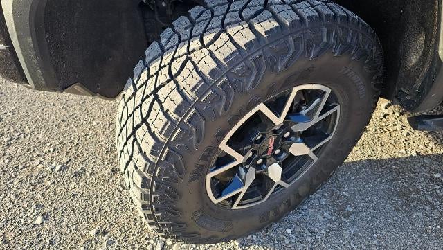 2023 GMC Canyon AT4X