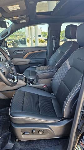2024 GMC Canyon Denali