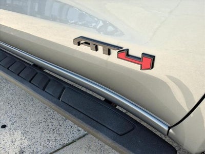 2025 GMC Sierra 1500 AT4