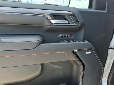 2025 GMC Sierra 1500 AT4
