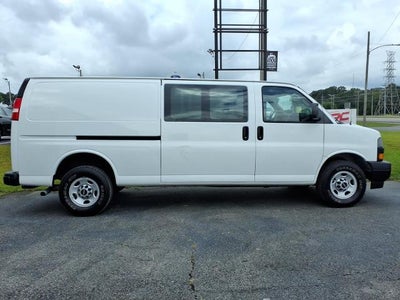 2021 GMC Savana Cargo 2500 Base