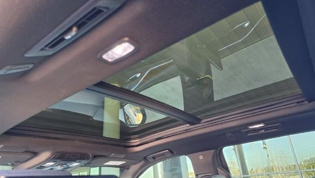 2023 Cadillac Escalade 4WD Premium Luxury