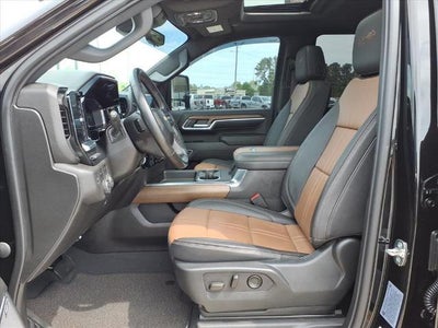 2024 Chevrolet Silverado 3500 HD High Country