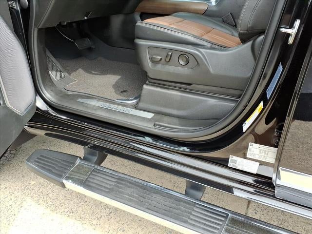 2024 Chevrolet Silverado 3500 HD High Country