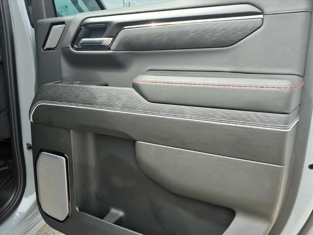 2025 GMC Sierra 1500 AT4X