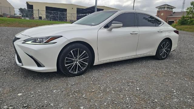2022 Lexus ES 