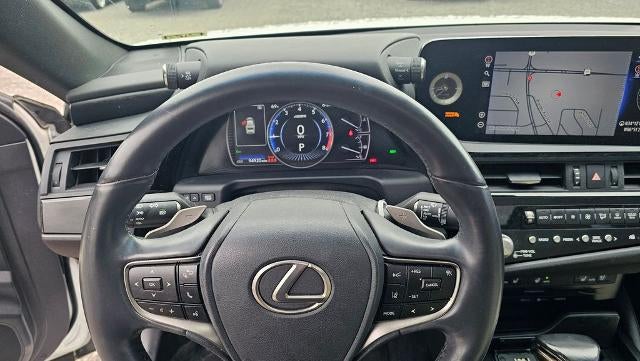 2022 Lexus ES 