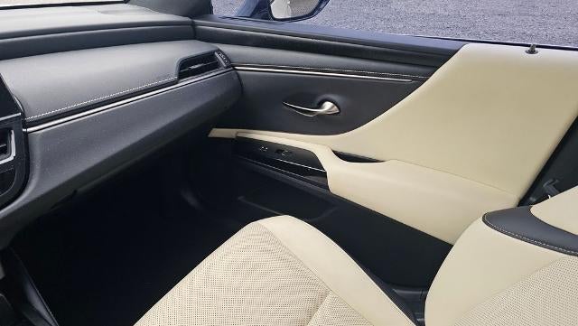 2022 Lexus ES 