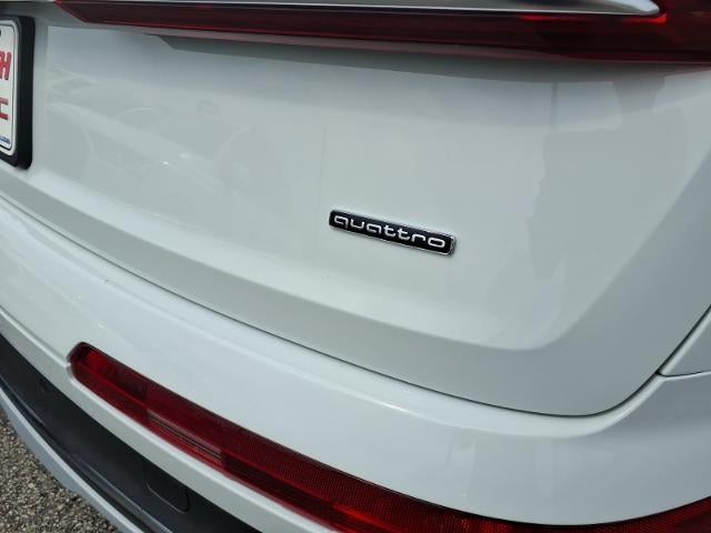 2022 Audi Q7 Premium Plus