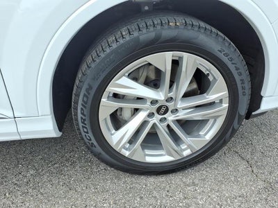 2022 Audi Q7 Premium Plus