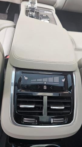 2023 Volvo XC90 Ultimate